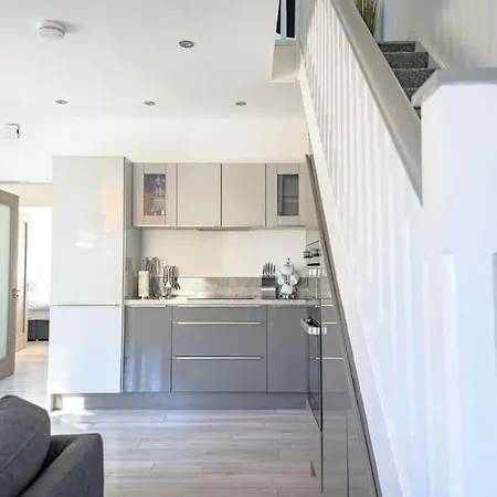 No 1 Kinvara House Дом отдыха *